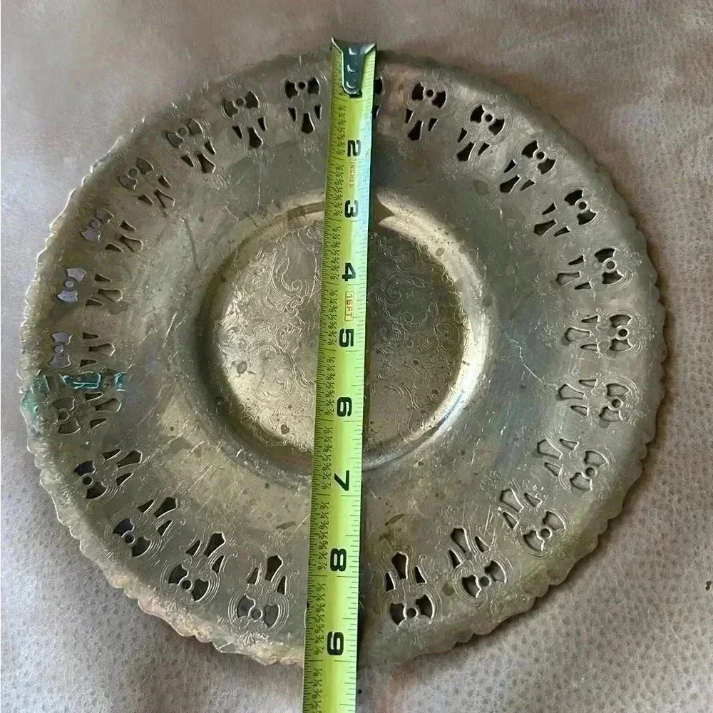 Vintage Brass Plate Decor With Beautiful Engravings Around 9” Around